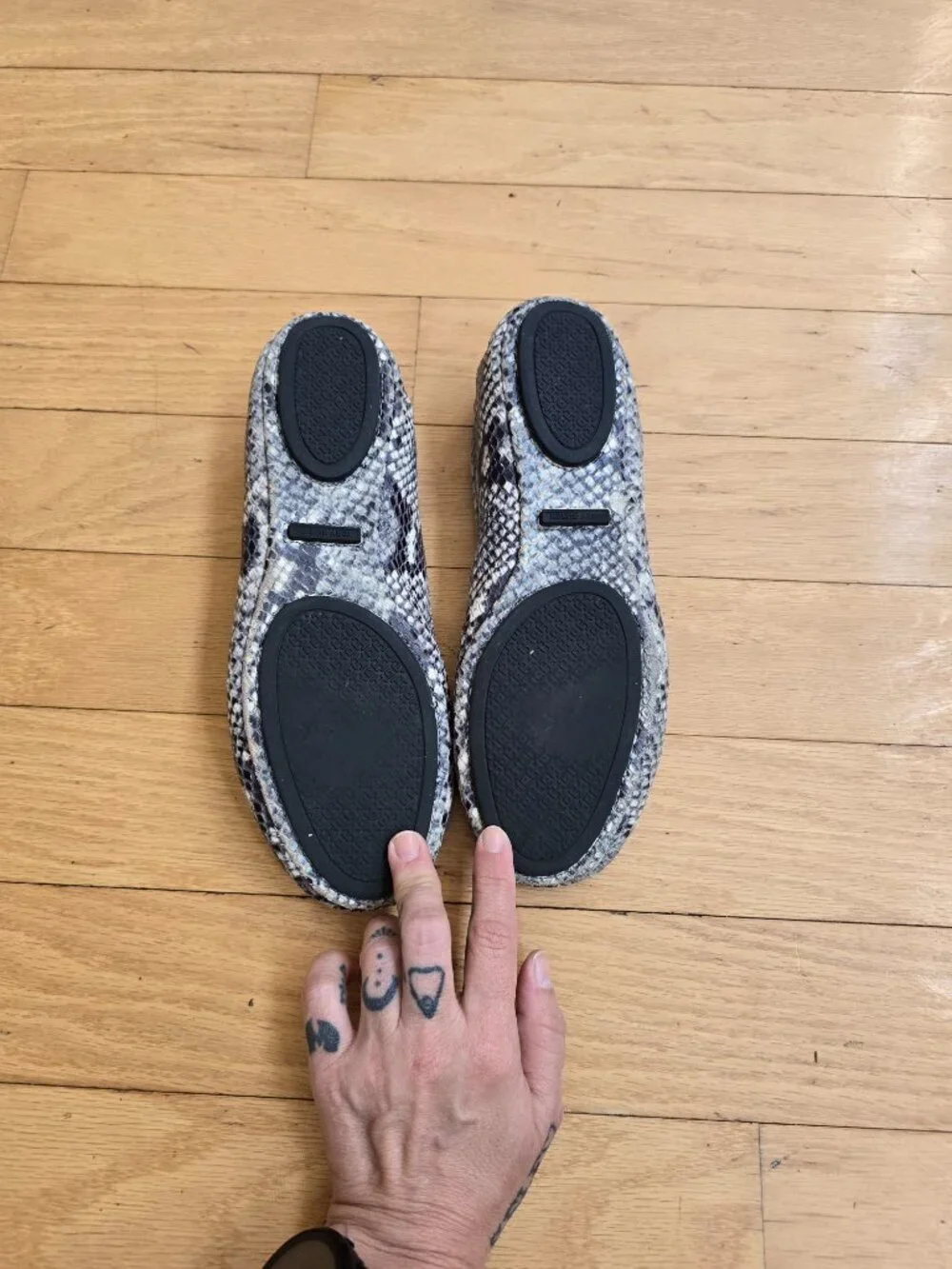 Tory Burch | Minnie 'Roccia' black white python travel ballet flats | WMS 7.5